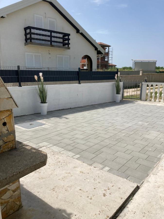 Apartmani Dorijan Vrsi Zewnętrze zdjęcie